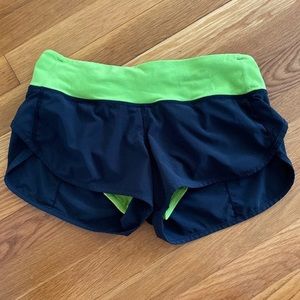 Lululemon speed up shorts size 4